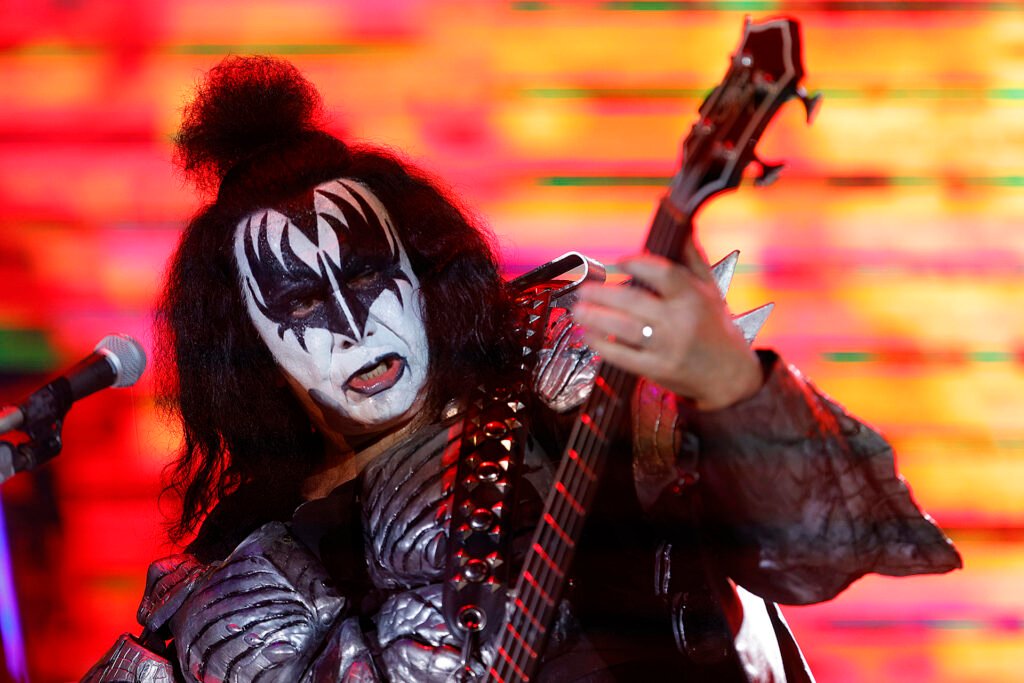 La leyenda de Kiss, Gene Simmons, hospitalizado tras un accidente de coche en California