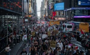 Trump plantea invocar la Ley de Insurrección ante protestas, ¿en qué consiste?