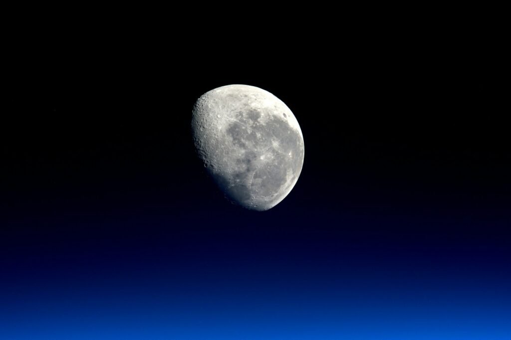 NASA anuncia plan de 20 mil mdd para regresar a la Luna en 2028